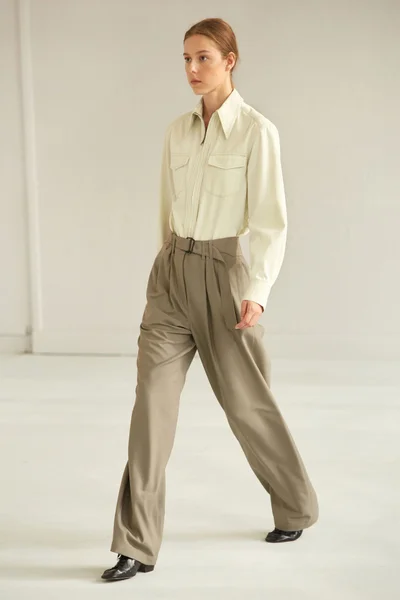 Look 18